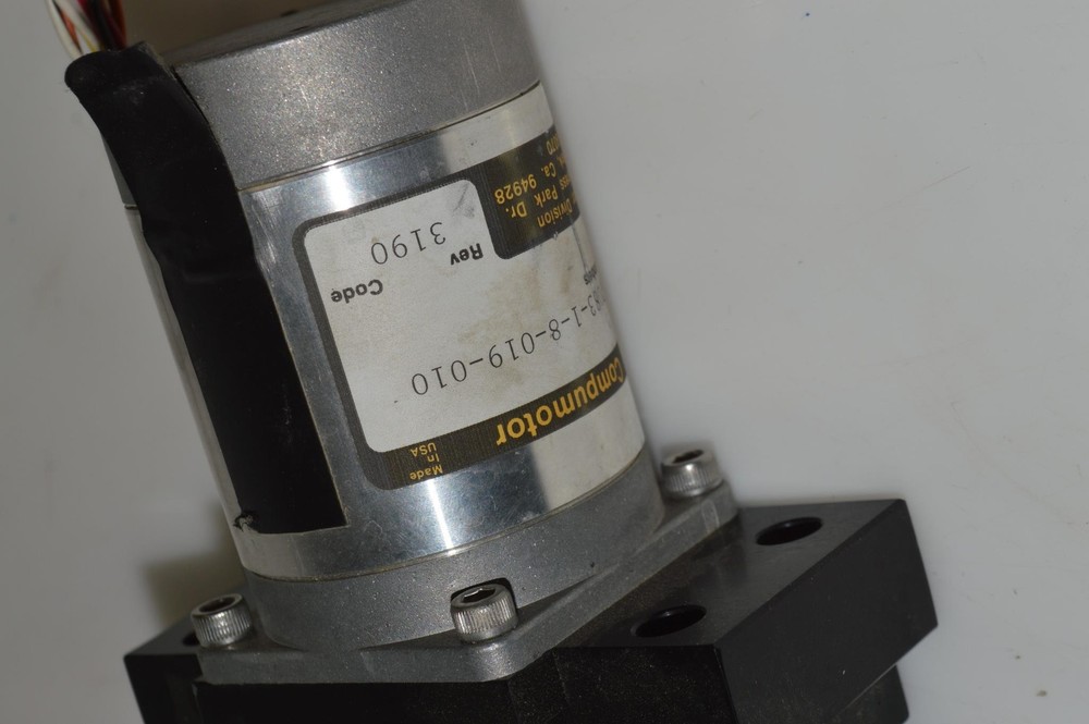 ^^ DESIGN COMPONENTS INCORPORATED DCI MODEL CP-90 w/ COMPUMOTOR (SPR7)