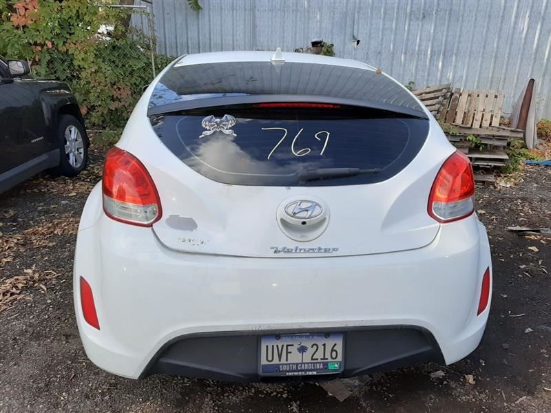 Camera/Projector Camera Gate Mounted Fits 12-17 VELOSTER 591343