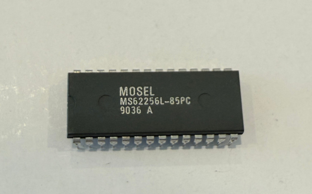 MS62256L-85PC  IC  IC