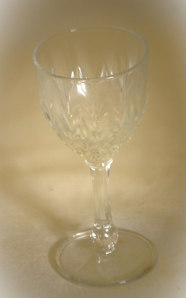 Clear Cordial Glass Stemware Diamond Designs Bar Barware