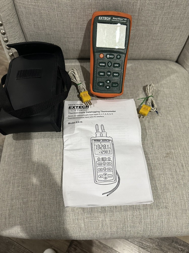 Extech EA15 Easy View Temperature Datalogging Dual Input Thermometer