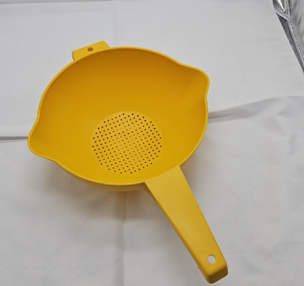 Vintage Yellow Tupperware Colander/Strainer