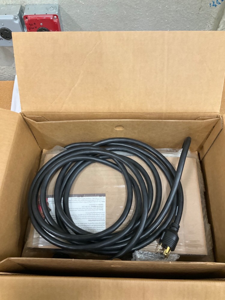 Server Technology CS-12HD2C454A3 Smart PDU