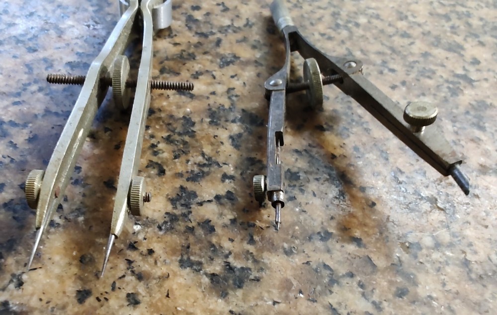 🗽 VINTAGE DIVIDER & COMPASS