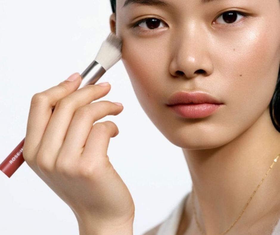 Rose Inc Highlighter Brush No. 6