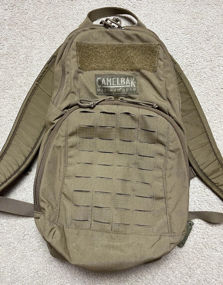 USMC Camelbak MULE Maximum Gear Day Assault Hydration Pack Backpack Coyote Brown