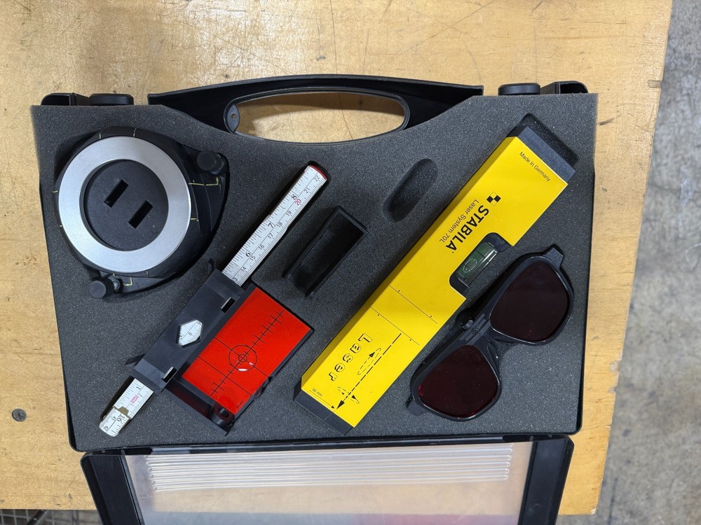 STABILA Laser Level 70L Kit with Case & Tripod