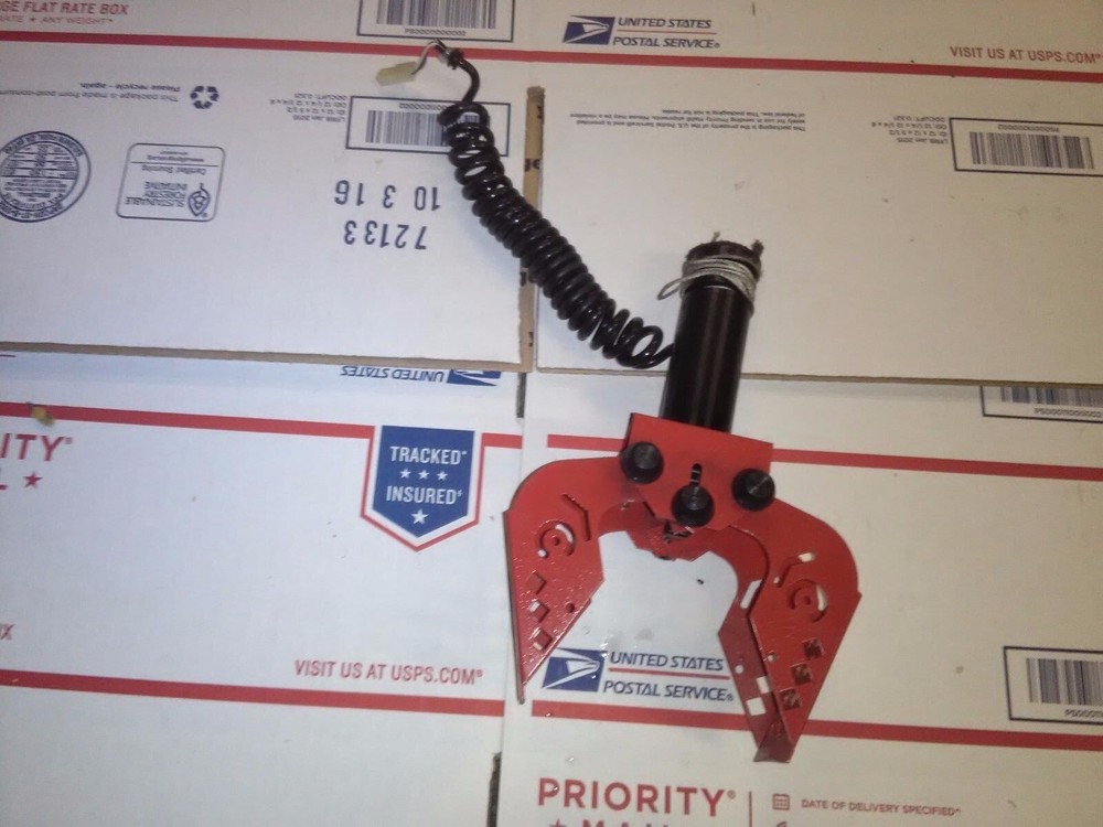 aeg arcade crane snack attacker/challenger claw working #2