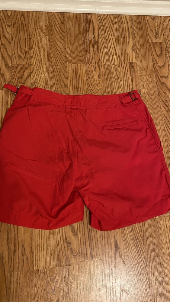red Turk Trunk Size Medium
