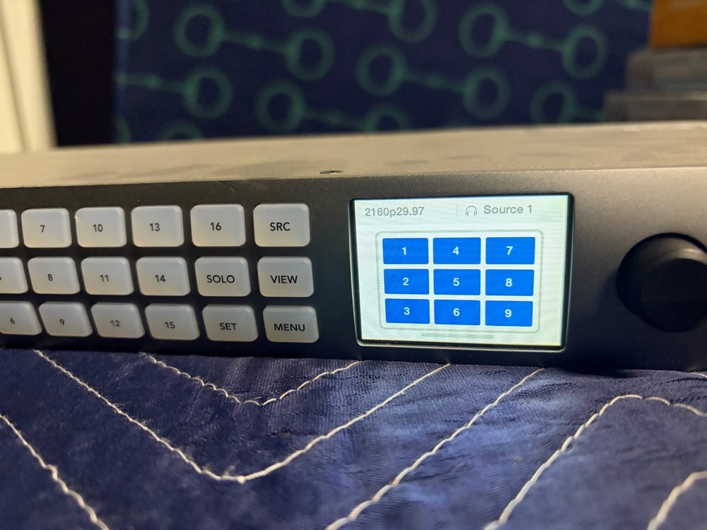 Blackmagic Design MultiView 16 Multi Viewer