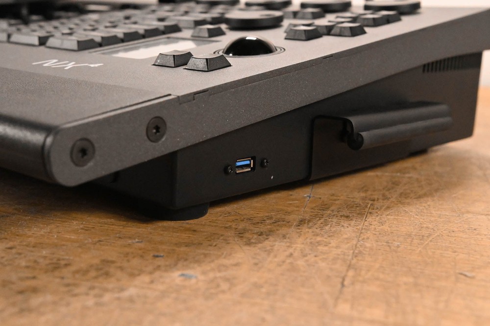 Obsidian Control Systems NX4 Lighting Console CG01UGG