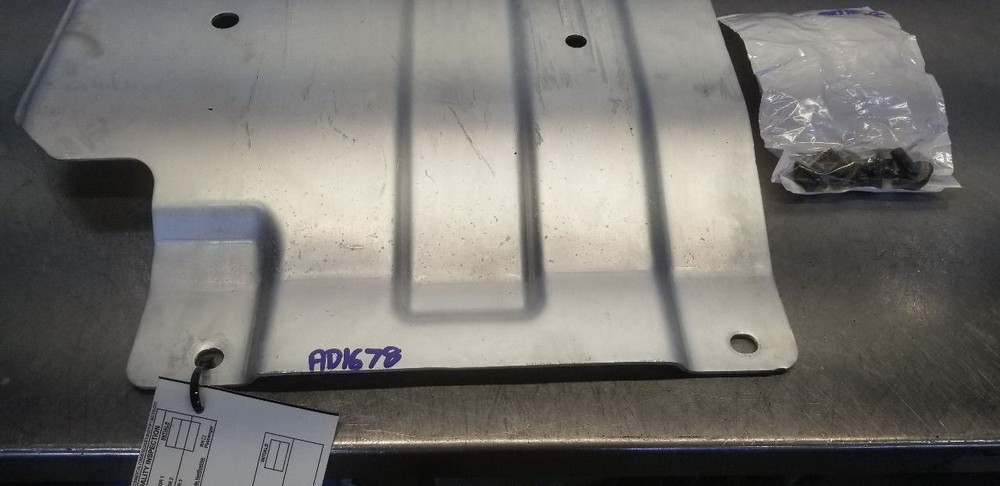 06 GMC SIERRA 2500 FRONT FRAME SKID PLATE