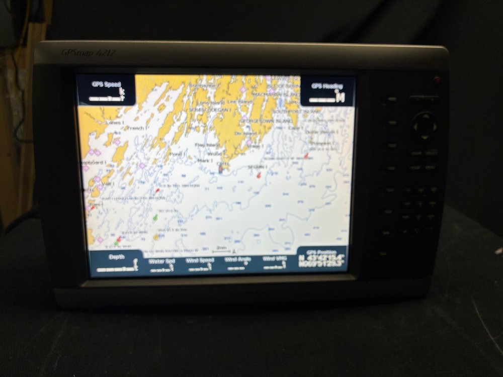 Garmin GPSMAP 4212 GPS Chart Plotter Multi-Function Display