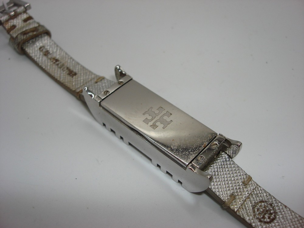 TORY BURCH FITBIT FLEX METALIC LEATHER BRACELET!