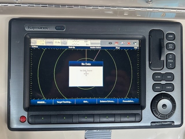 Raymarine E90W HybridTouch MFD Chartplotter GPS Fishfinder