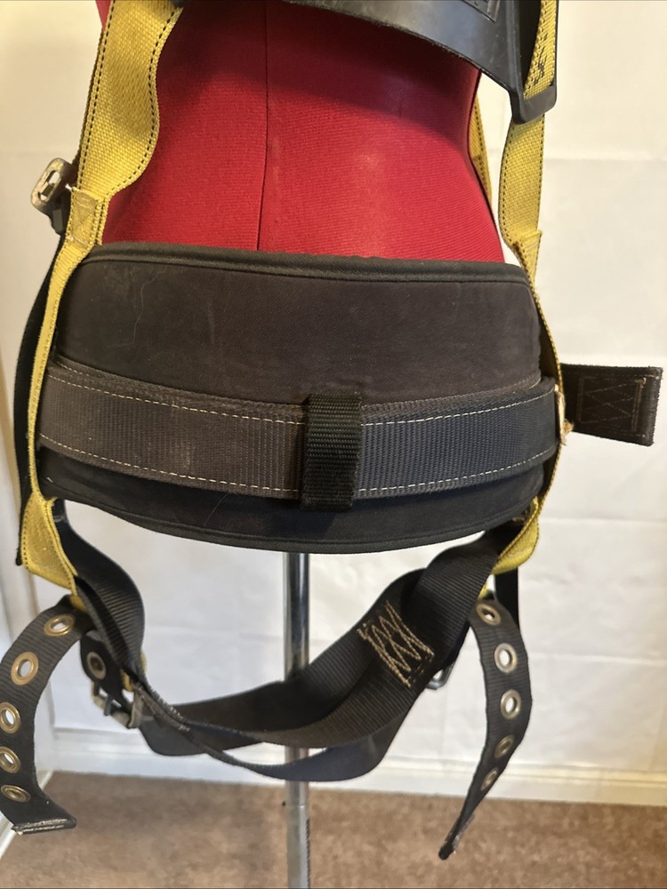 Falltech Full Body Fall Protection Harness 7035 Men Size Large