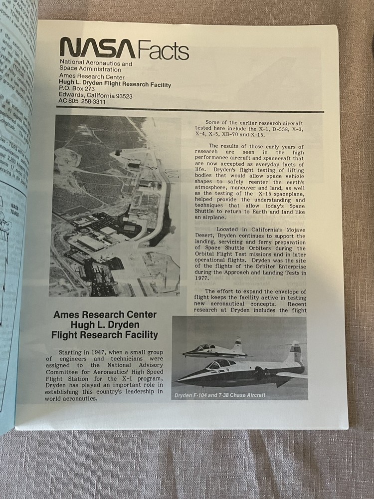 CHALLENGER SPACE SHUTTLE BOOKLET PATCH PIN DECAL