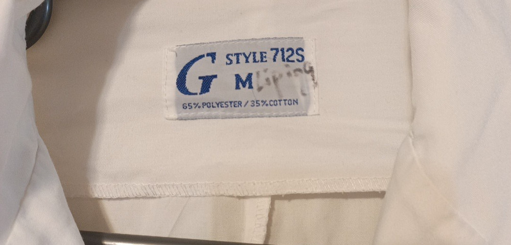 G Style 712-S White Lab Coat - Size Medium - M