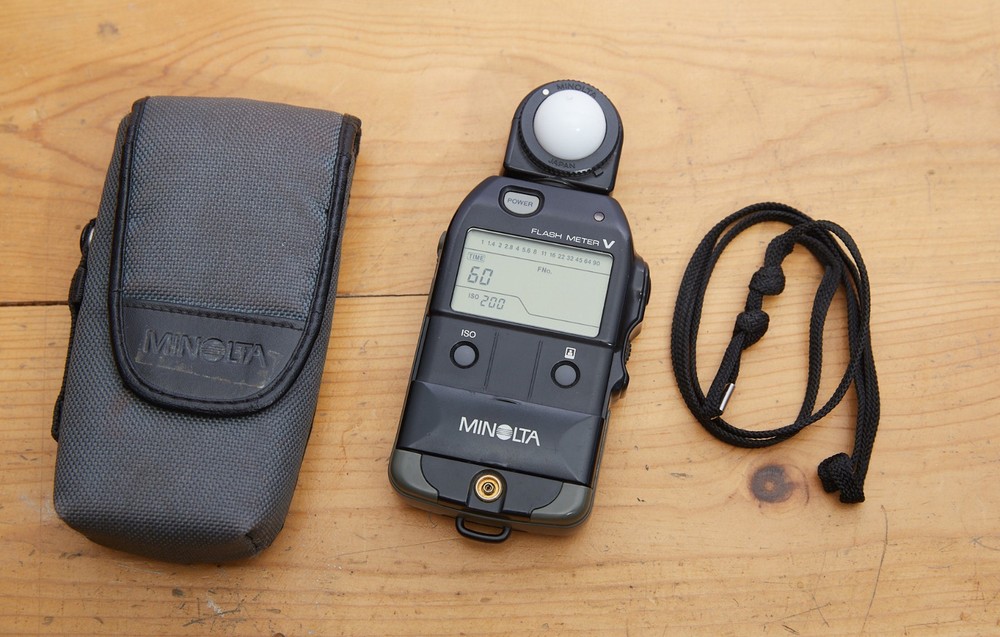 Minolta Auto Meter V F with Spherical Diffuser (Ambient/Flash) with Dome & Strap