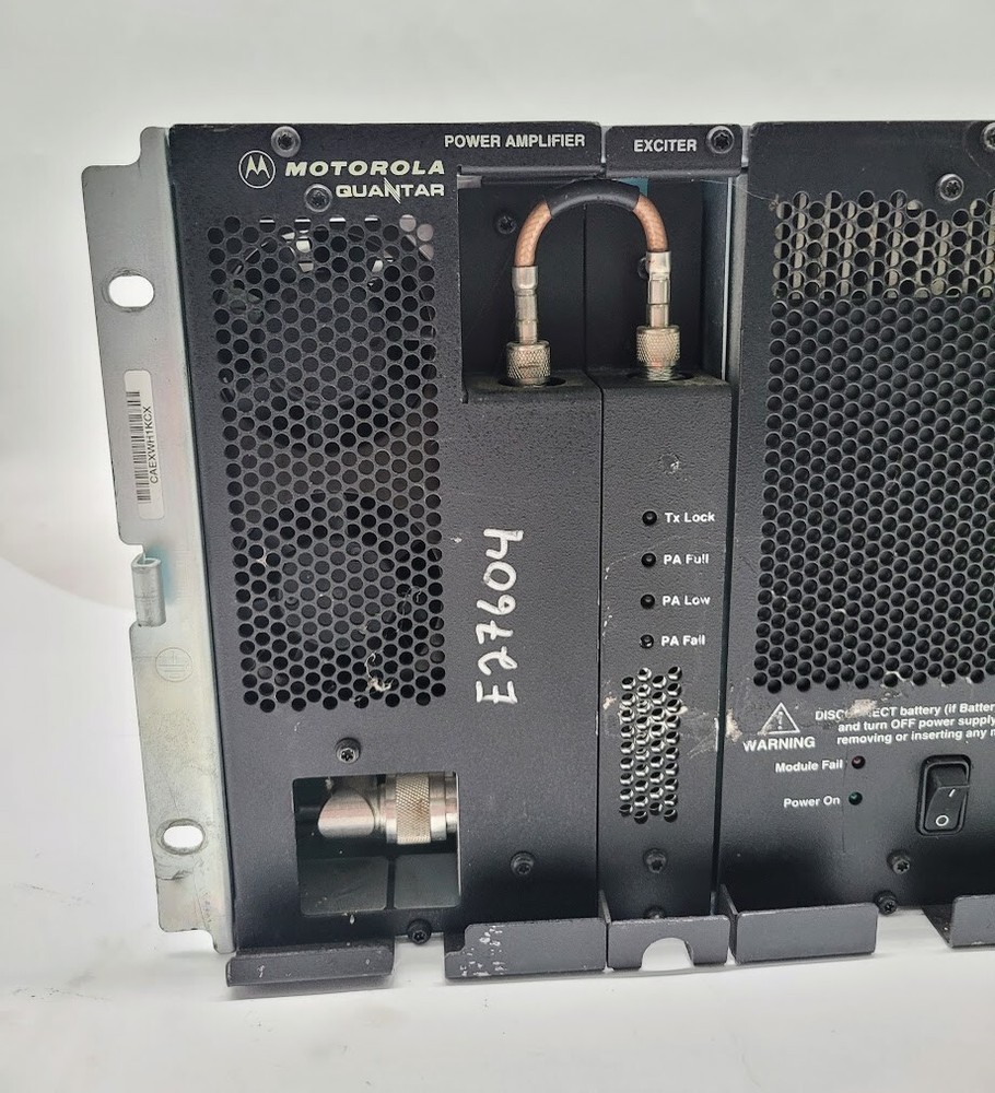 Motorola Quantar T5365A Repeater Base / DC 24V 25A