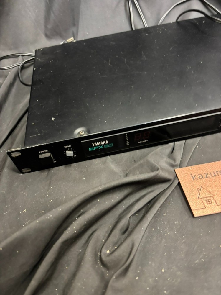 Yamaha SPX90 Digital Multi Effects Processor Powers On Needs repair Display