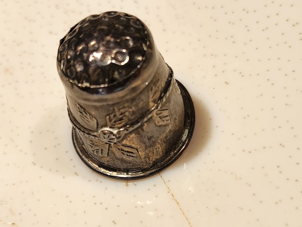 Sterling Silver Thimble With Vine Design .05 Ounce