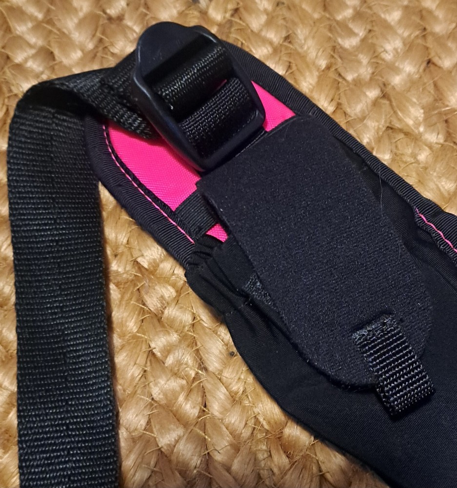 Hydro Quiver daypack bright pink