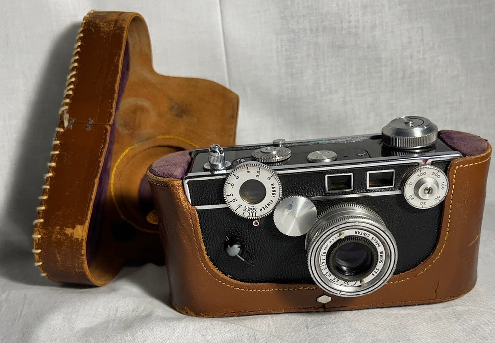 VINTAGE Argus 50mm Argus Cintar Rangefinder Camera (Not tested)