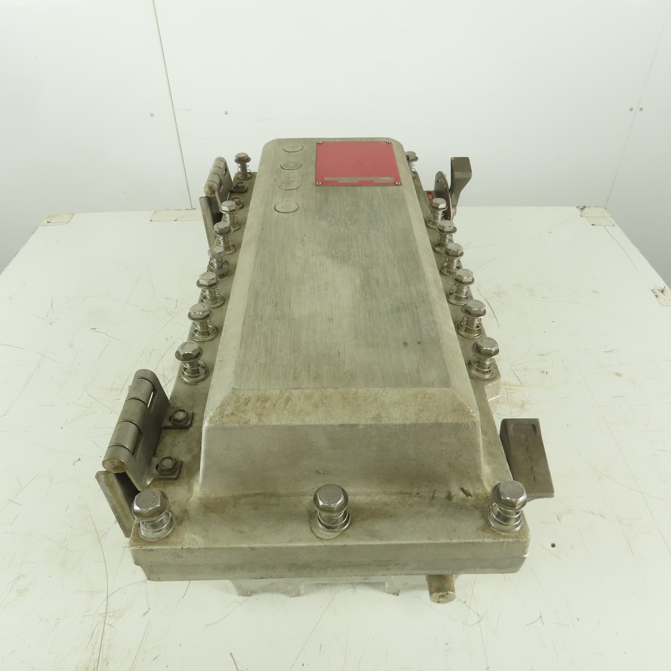 Cooper EBMC1FB Explosion Proof Starter Size 1 600V 1Hp MAX 3A Trip