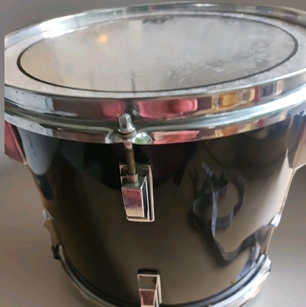 Pearl Snare Drum