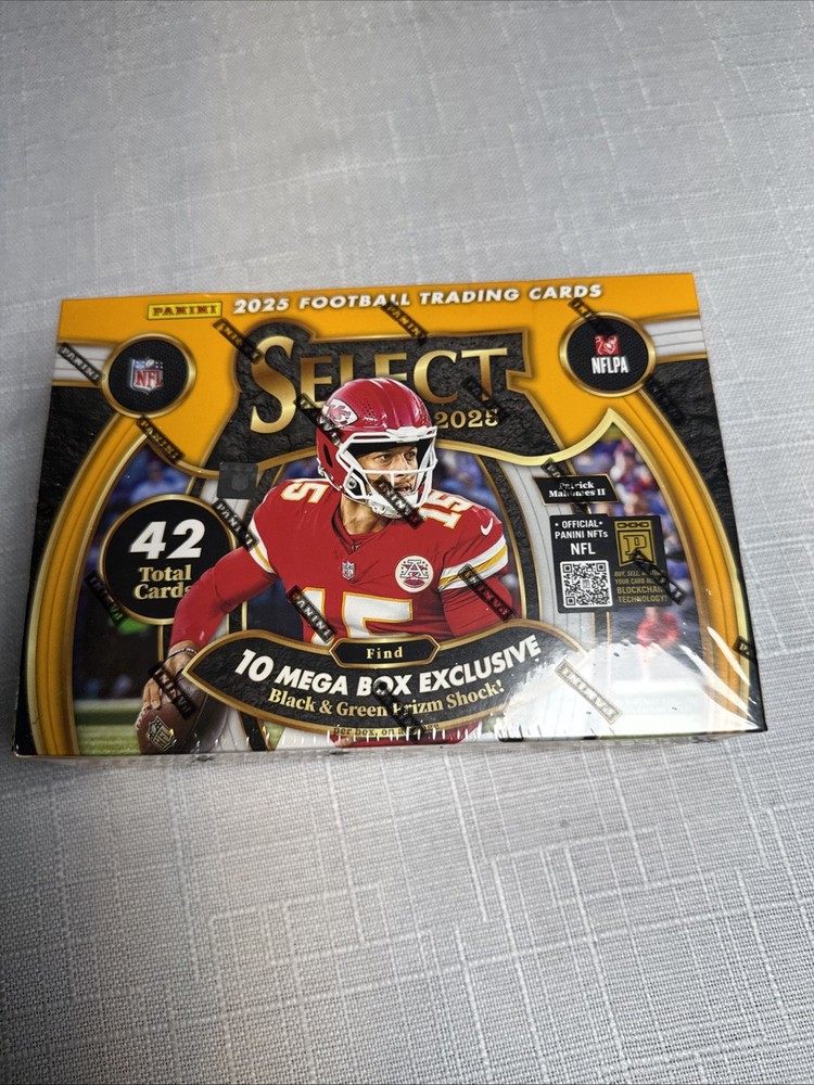 2025 PANINI SELECT FOOTBALL MEGA BOX