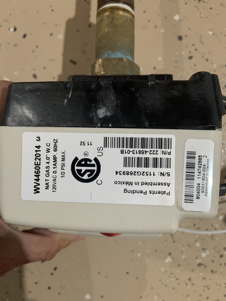 Bradford White LP Hot Water Heater Burner assembly W/Honeywell Control 75G Tank