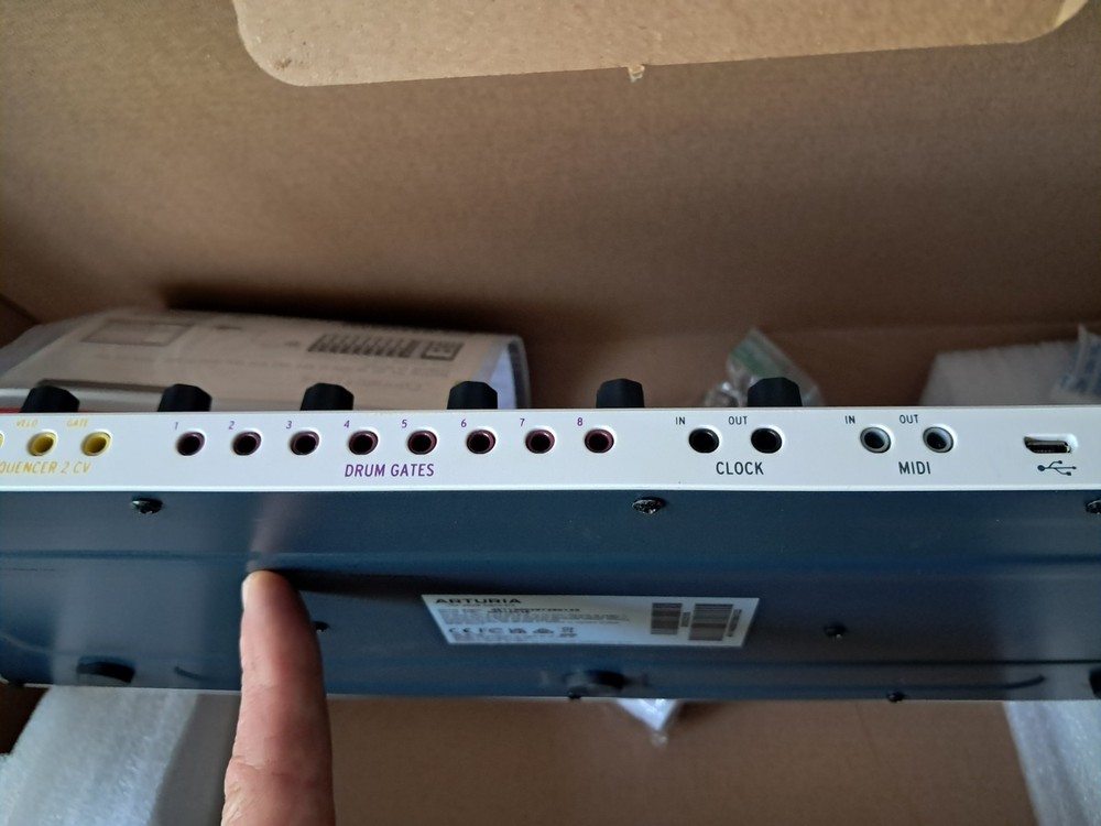 Arturia BeatStep Pro MIDI Controller Sequencer - pLUgged in Once