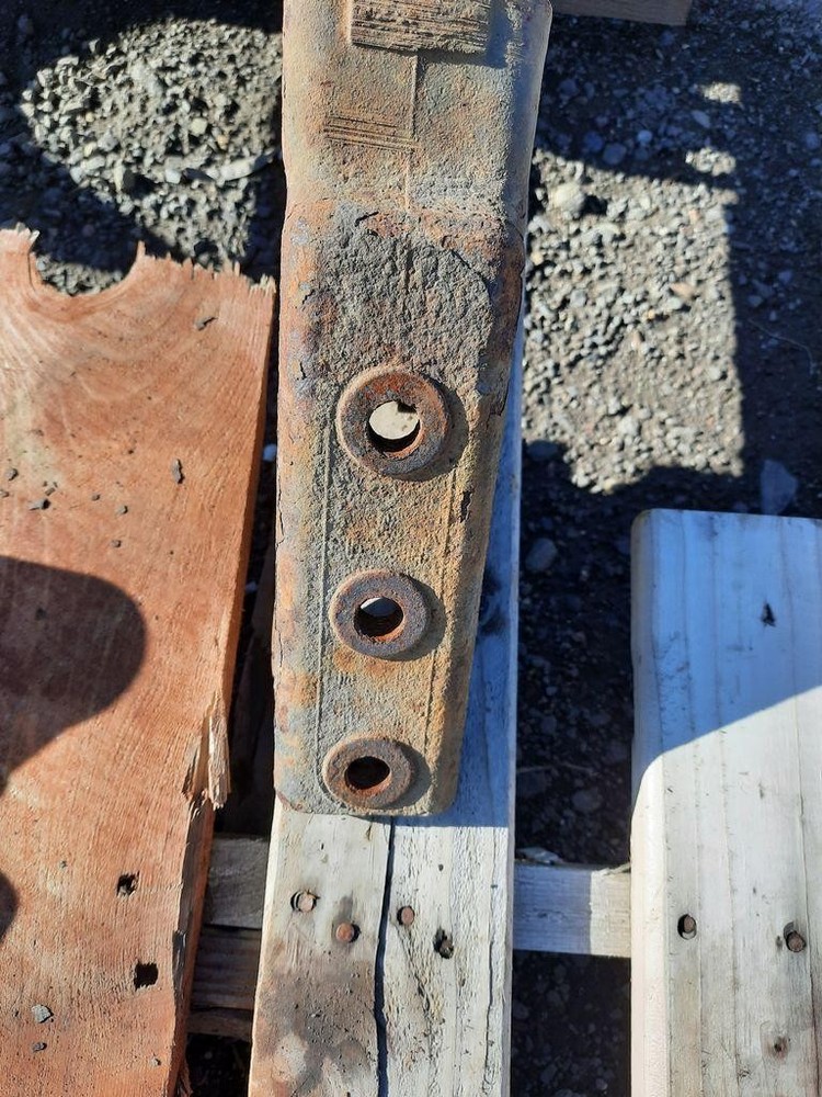 For 2000 VOLVO VNM BUMPER COMPONENT Left , WA