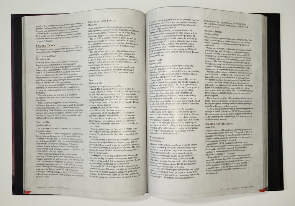 Dungeons & Dragons 5th Edition Dungeon Master's Guide Hardcover Book 2014