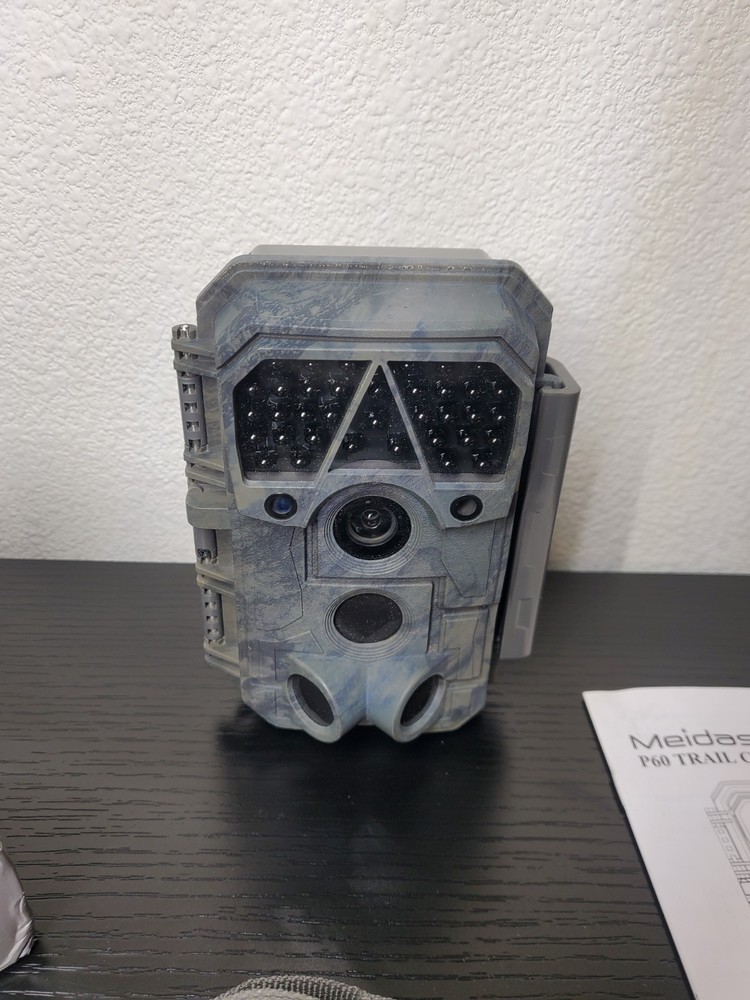 Meidase P60 Trail Camera Gray Plastic Card Reader Battery Powered