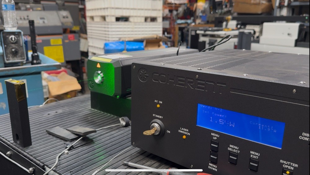 Coherent VERDI-2W Laser System 1124331 with Laser Head,Diode Pumped Solid State