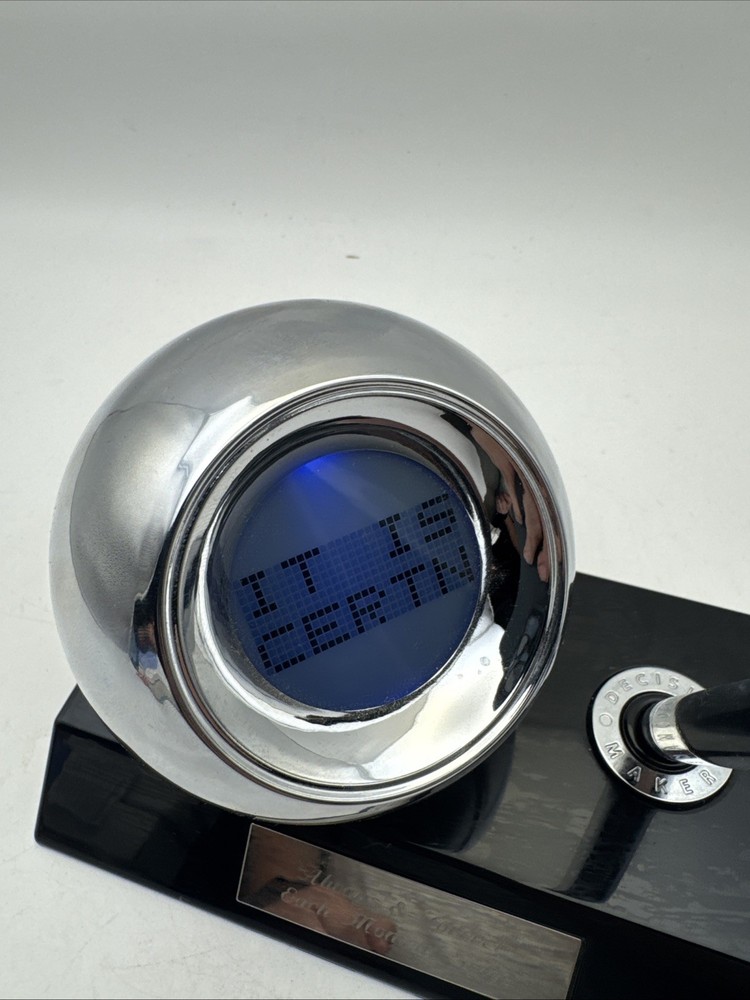Things Remembered Decision Maker Desk Set Clock Pen Tested Works