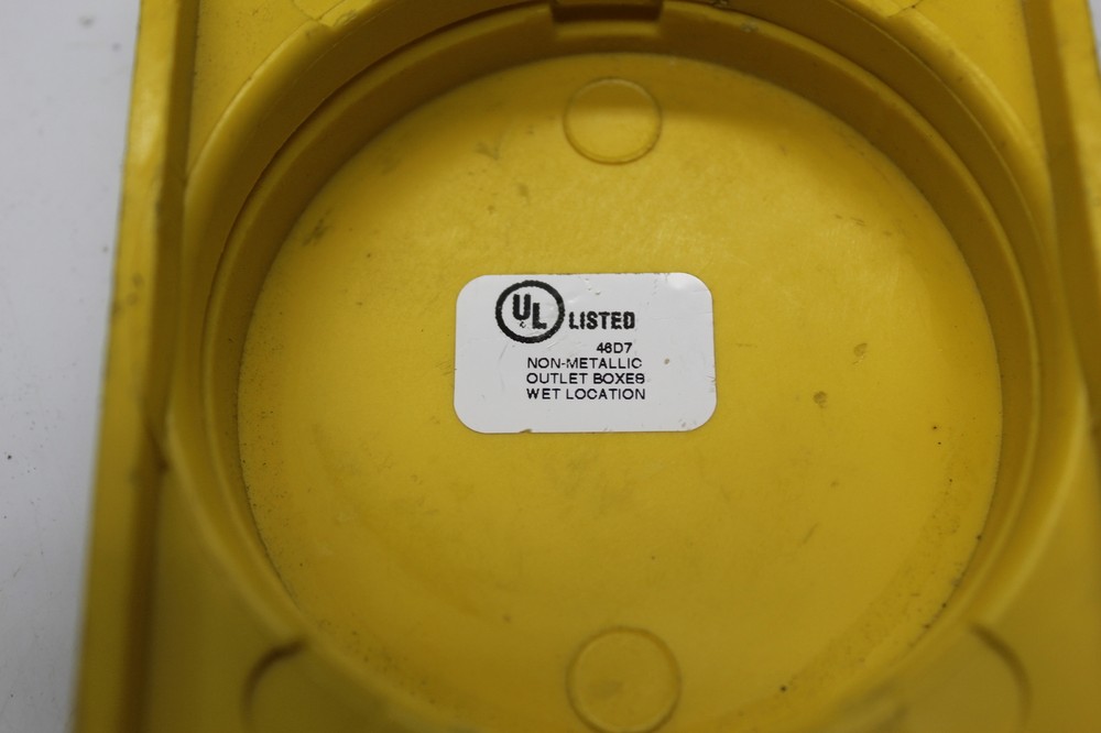 HUBBELL 46D7 COVER UNMP