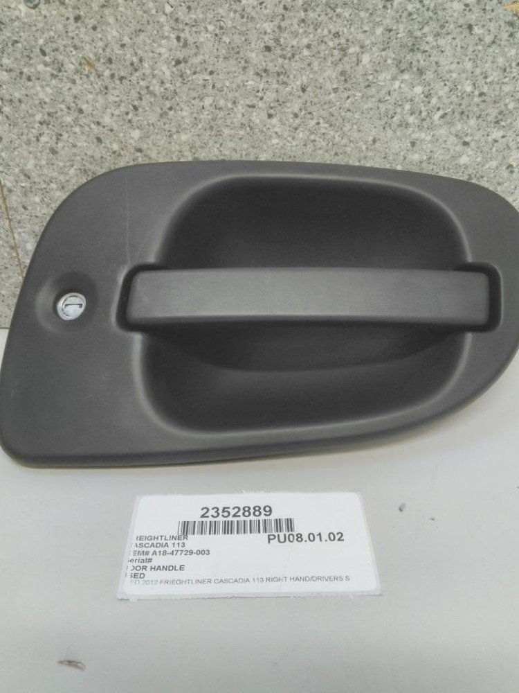 For 2012 FREIGHTLINER CASCADIA 113 DOOR HANDLE Right ,  MN