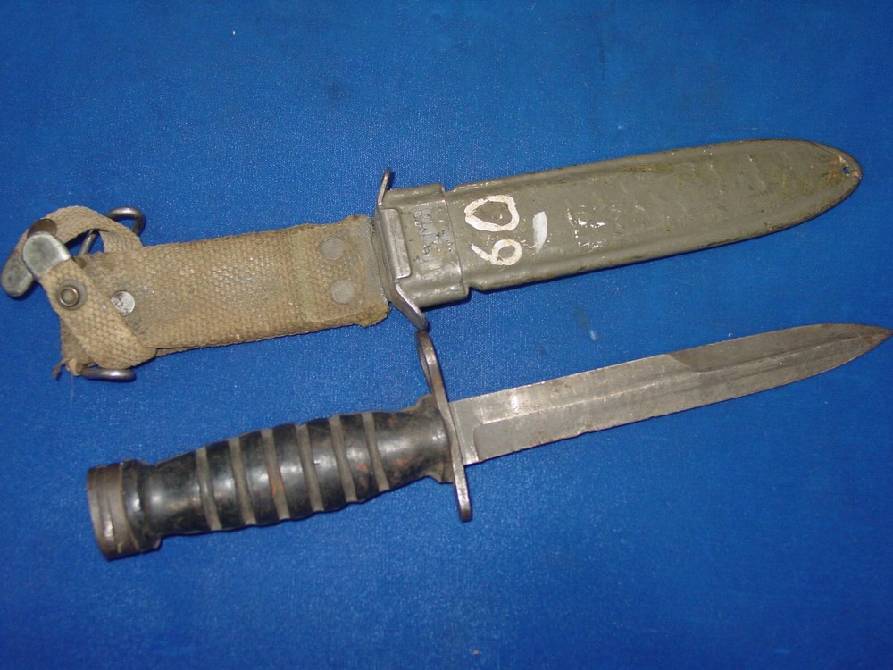 Rubber Handle M1 Carbine Bayonet Imperial w/ M8 Scabbard