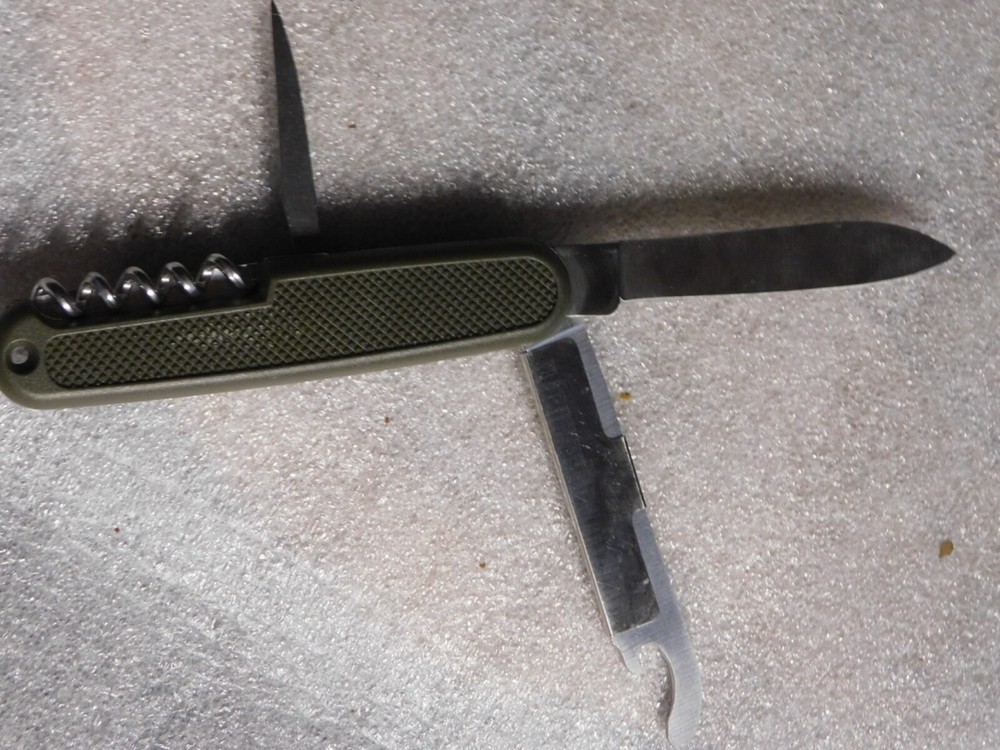 Vintage Mil-Tec Pocket Knife