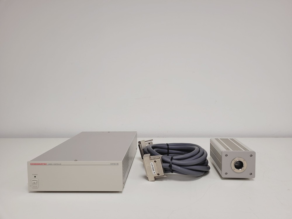 Hamamatsu C4742-95/C4742-96-12G04 Digital Camera & Controller Firewire