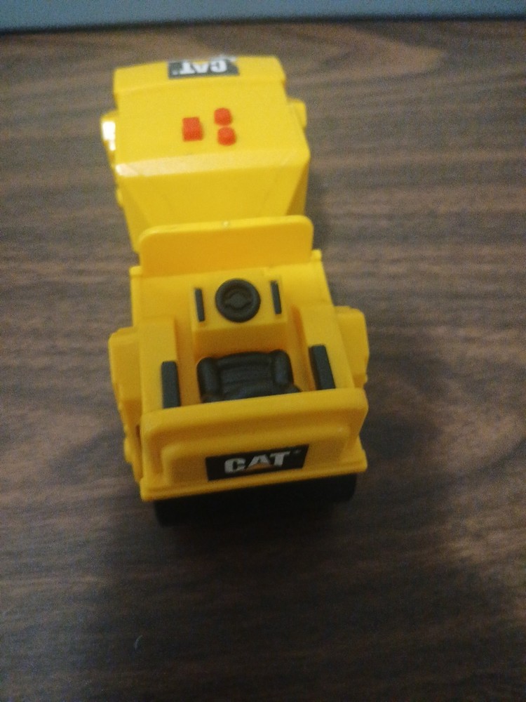 Caterpillar Asphalt Drum Compactor. Tested Does Not Make Any Sounds