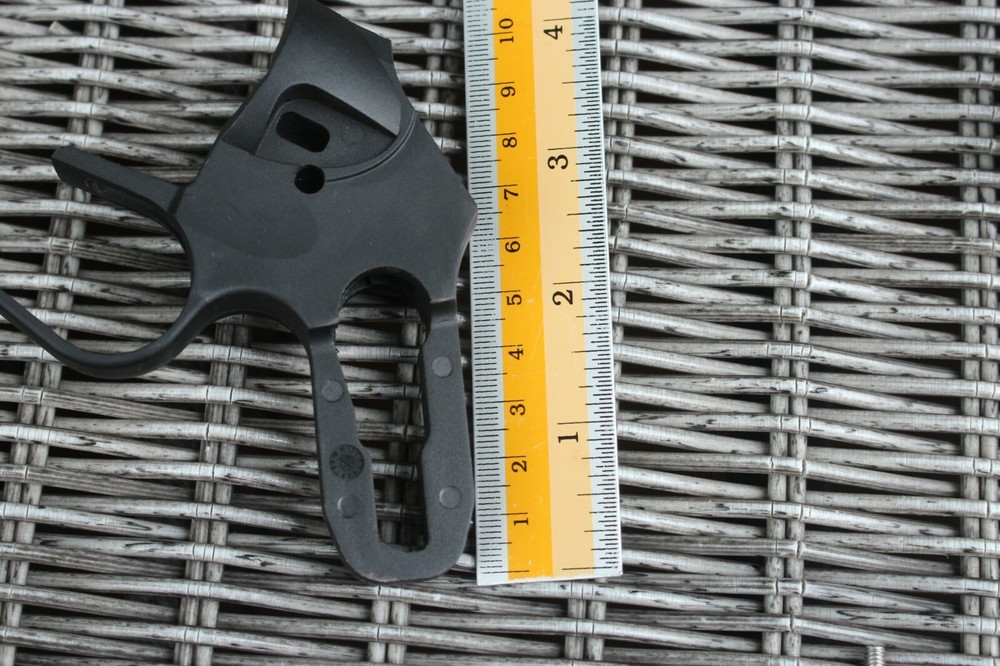 NICE GRIPS FOR TAURUS JUDGE PUBLIC DEFENDER POLY ( FOR POLYMER FRAME ONLY ) #13