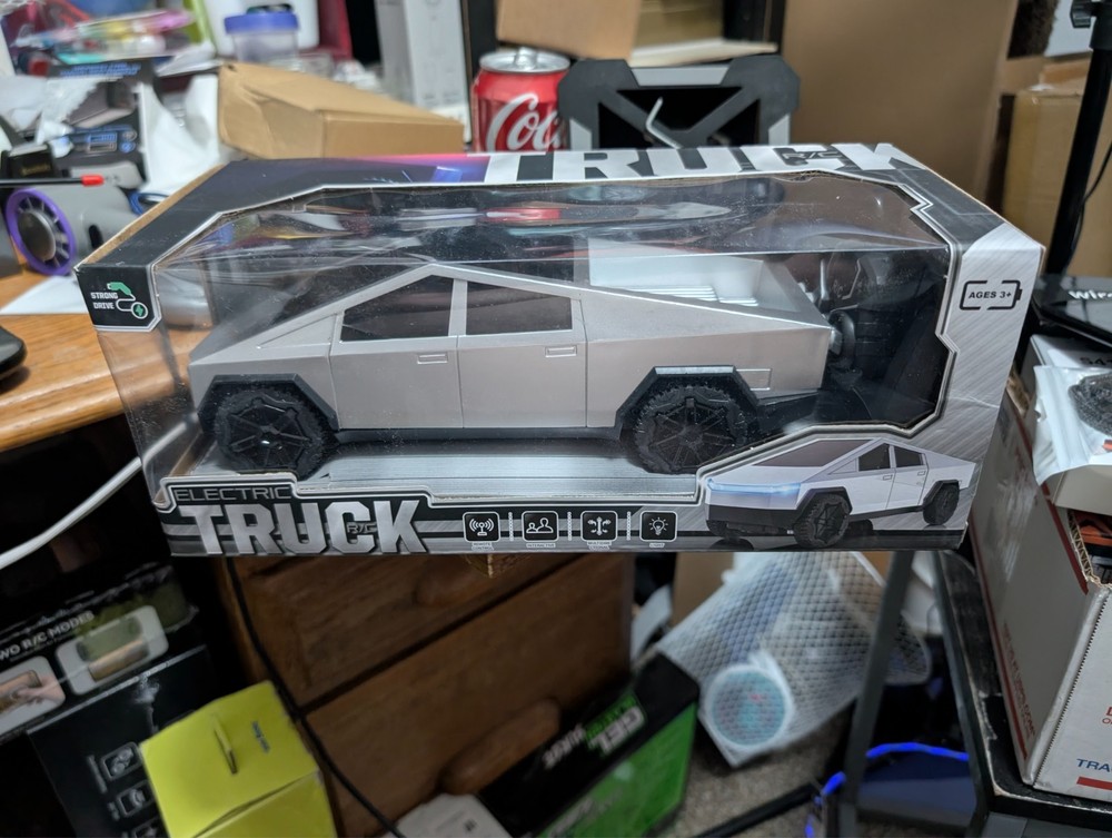 rc tesla cyber truck