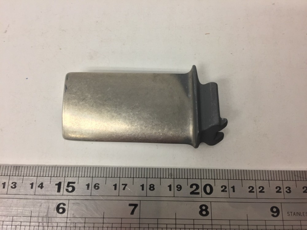 Small Jet Engine Aircraft Turbine Blade 002 EE