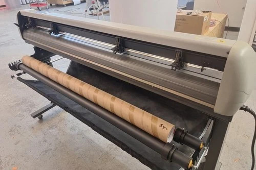 Mutoh Valuecut 62" Cutting Plotter Version 1.7