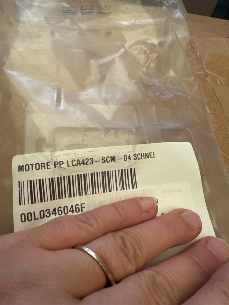 LCA423-SCM-04 servo motor Stepper Motor