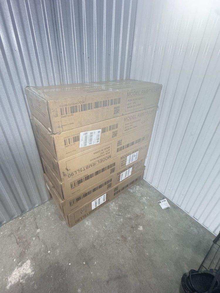 6 Metal Wire Shelving Unit with Multiple Storage Boxes